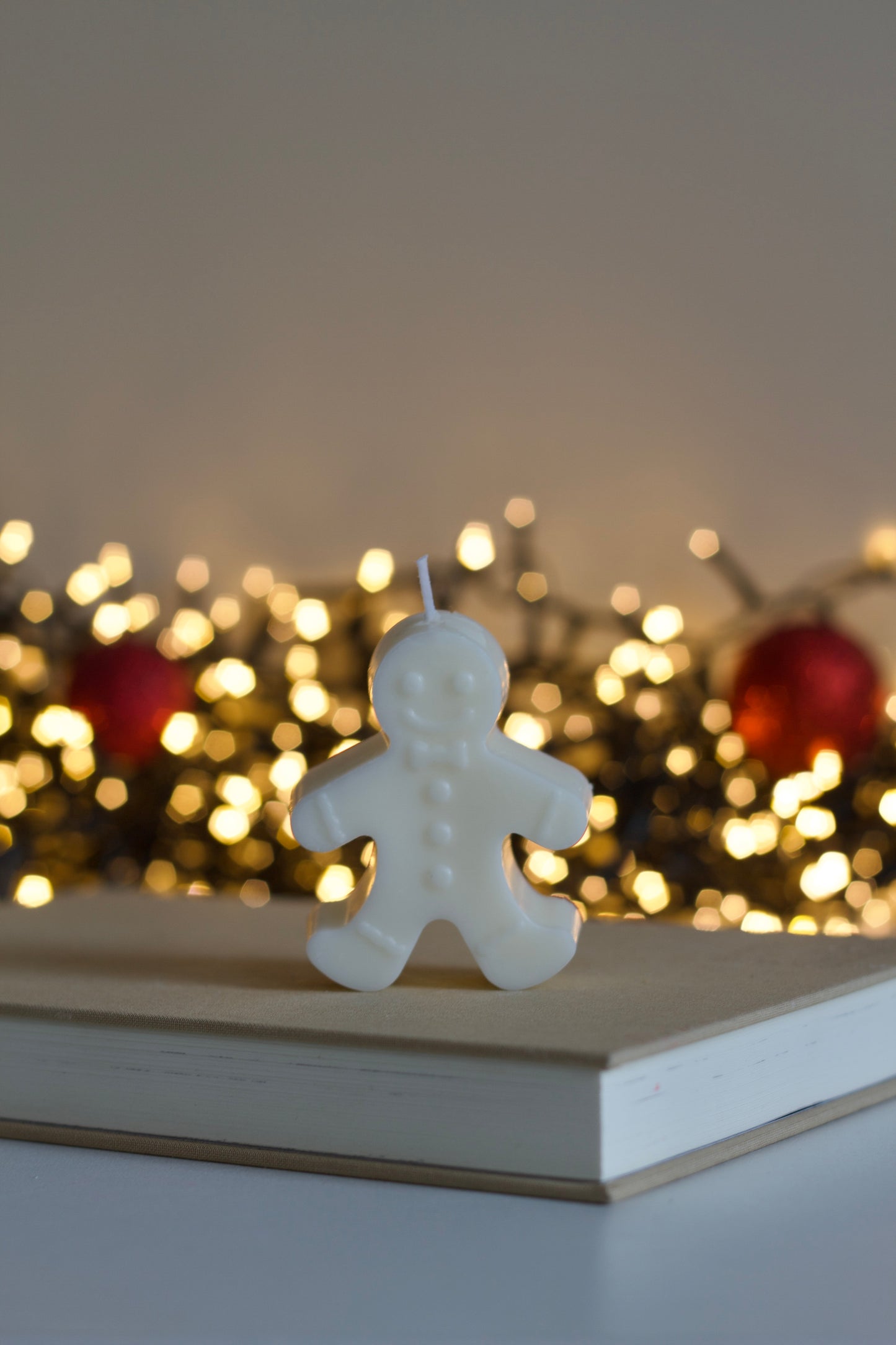 Gingerbread man candle